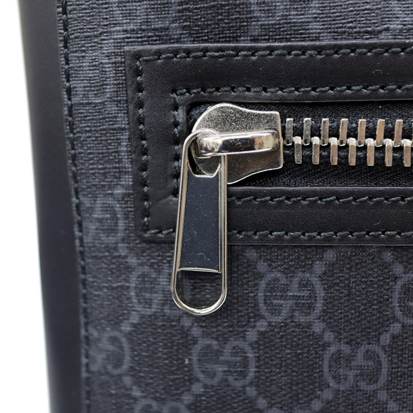 Gucci GG Supreme Shoulder Bag Black Gray - Picture 6 of 9